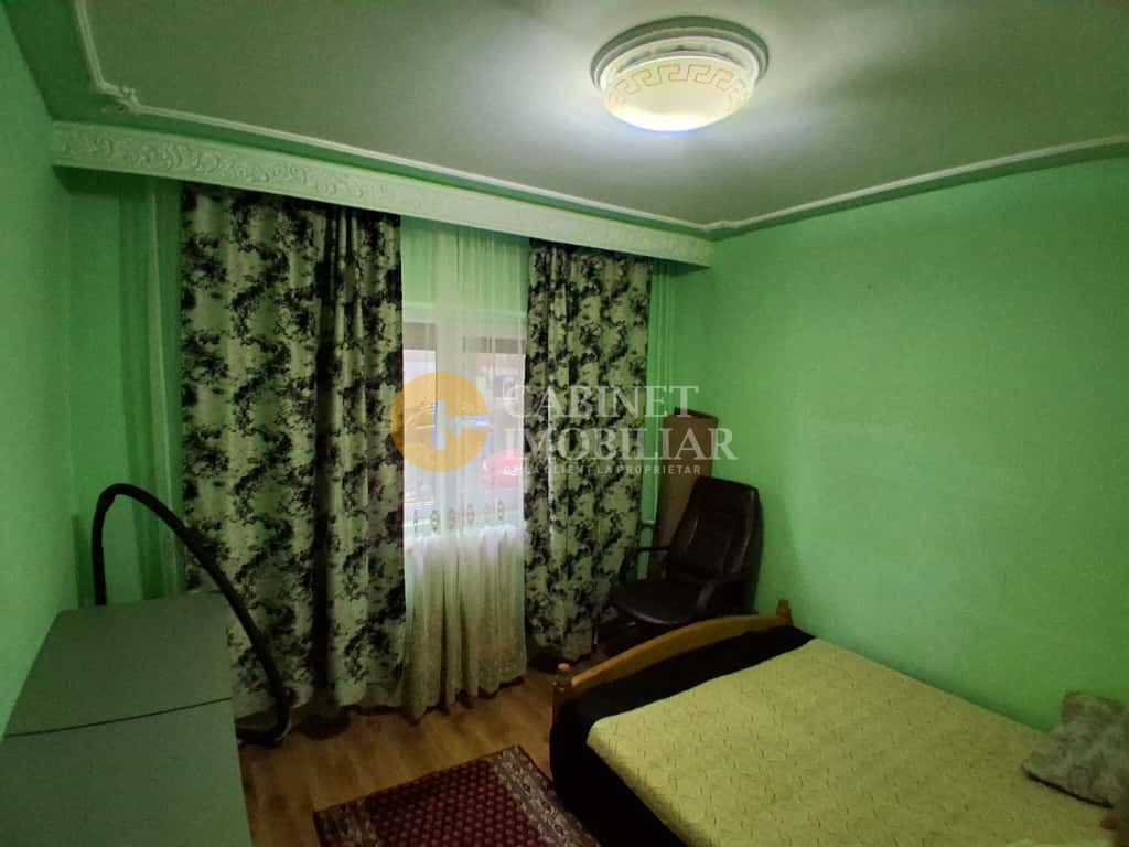 Apartament 3 camere, statia Padurii- Tatarasi, bloc '80 - Poză 2