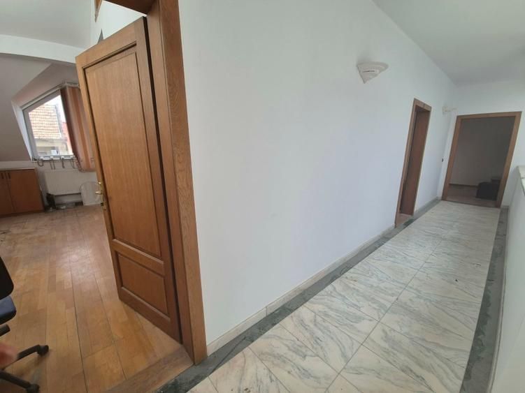 BRASADAS vinde Imobil Central, Ideal pentru Investiție! - Poză 10