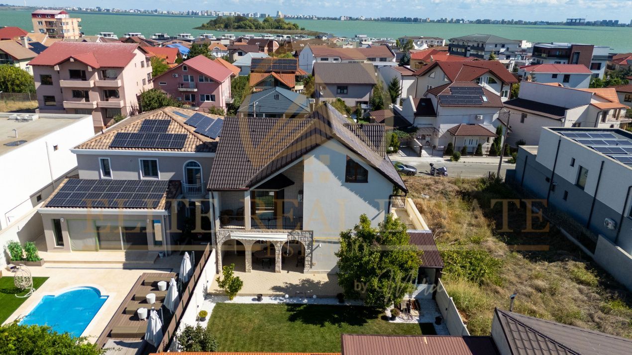 Ovidiu Sud - Zona premium - Vila impozanta, curte mare, garaj, terasa! - Poză 51