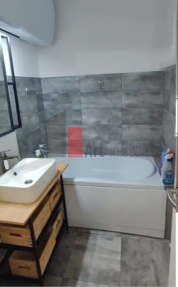 Apartament luminos cu 3 camere de închiriat | Zona Romancierilor - pet friendly - Poză 4