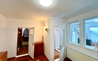 Două corpuri de casă | Birouri / Locuire | Curte 189mp| Șoseaua Alexandriei - Poză 9