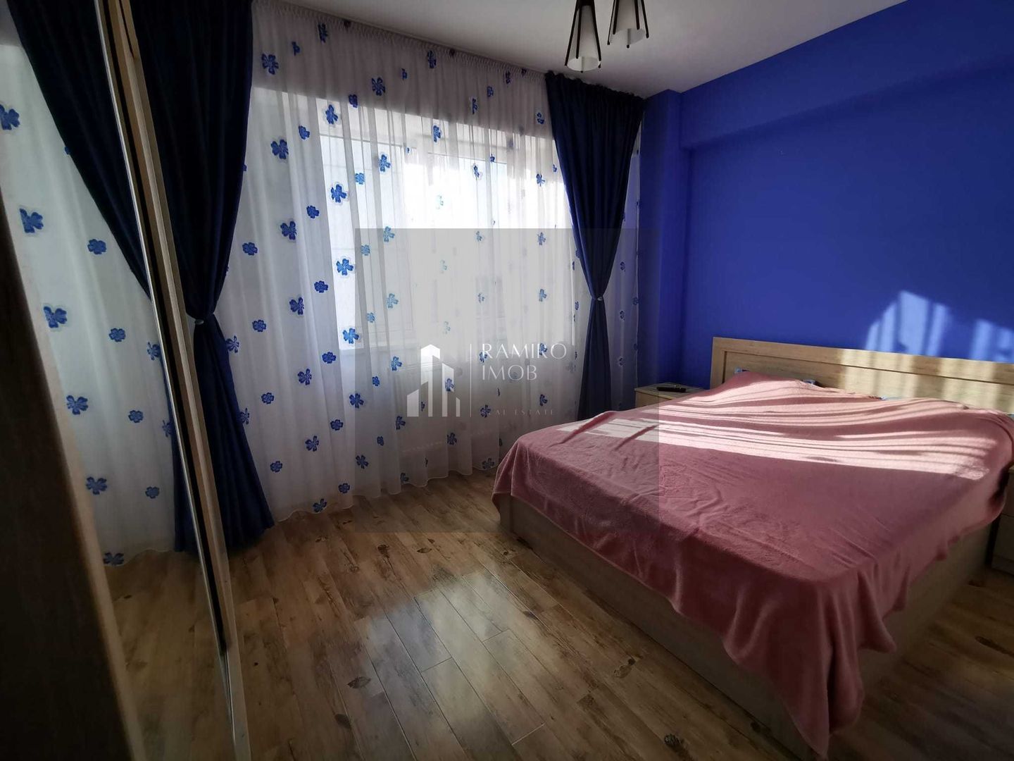 2 camere decomandat | Vista Residence | Mobilat și utilat/CENTRALA - Poză 3