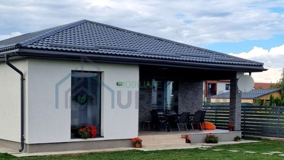 Casă de vânzare în Sarca, com. Bălțați – 2 dormitoare, living, teren 600 mp - Poză 1