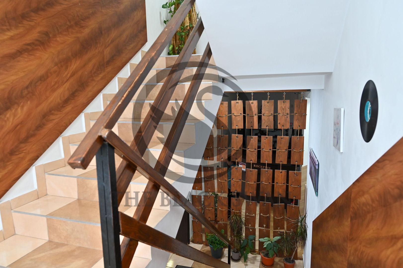 Pensiune la cheie de vanzare | 10 camere | Sacele, Brasov |Comision 0% - Poză 10