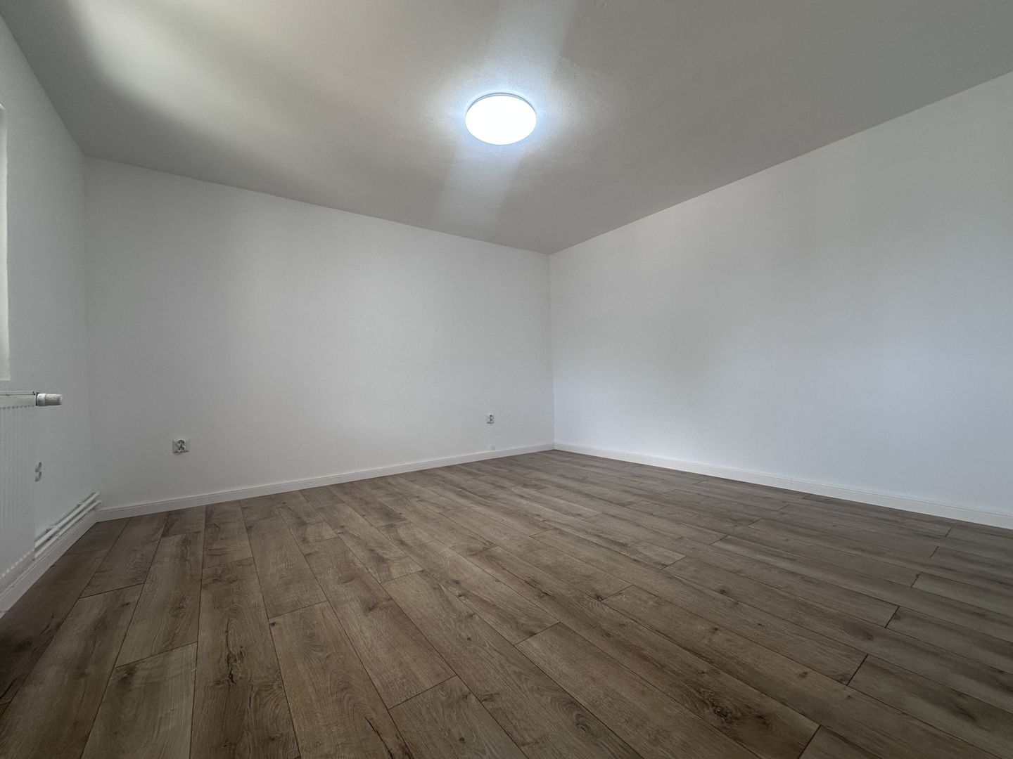 Între dealuri, viță de vie și liniște deplină! Vanzare casa in Prahova - Poză 15