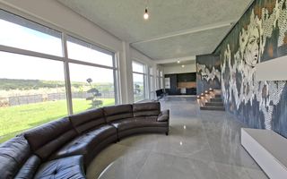 Casă moderna 229 mp utili garaj  piscina terasa balcon Cisnadioara - Poză 1