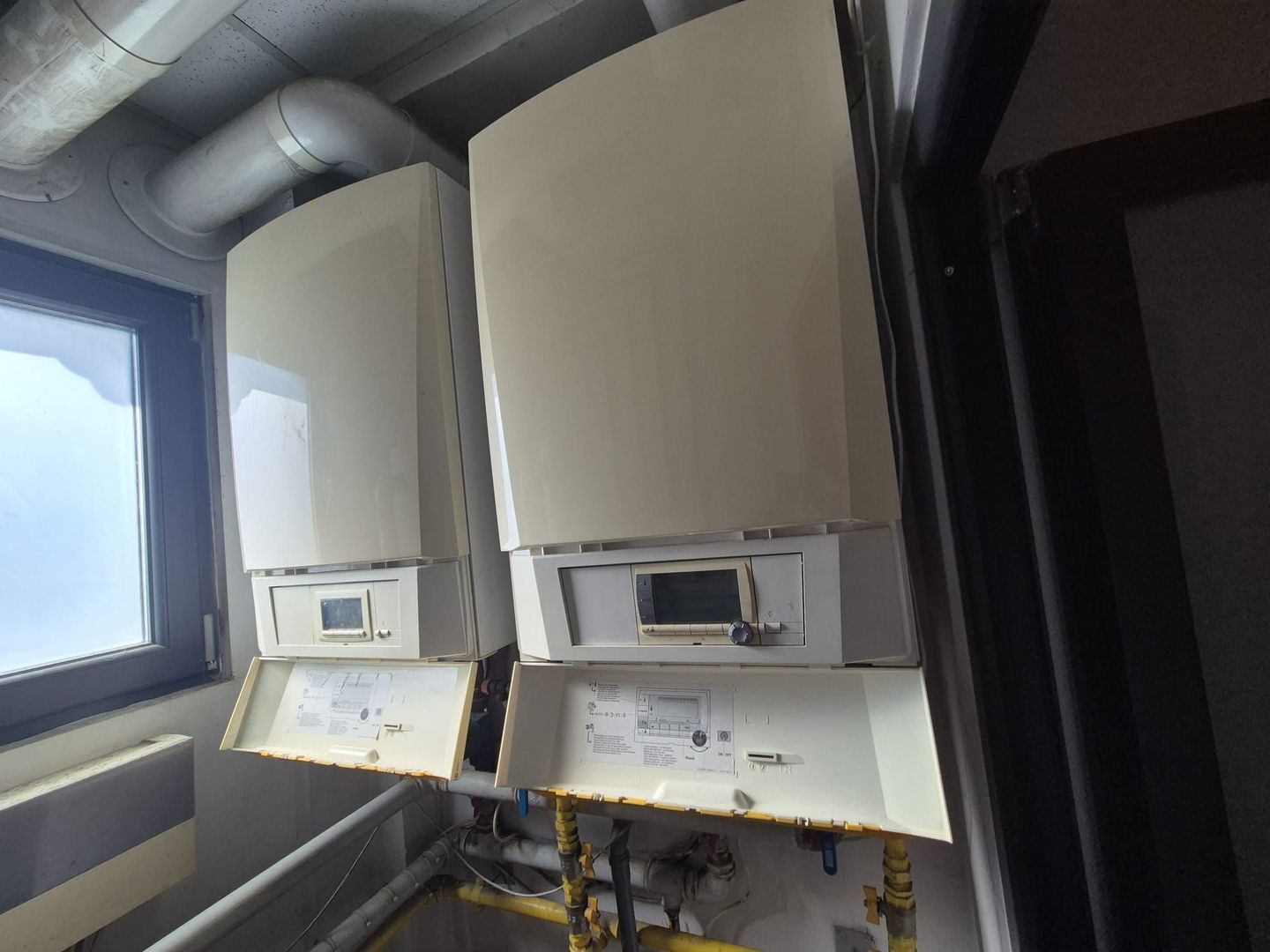 De inchiriat depozit logistic cu rafturi incluse, 2 rampe , Chitila - Poză 11