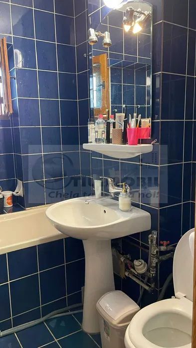 Apartament,3 camere,Centru-Păcurari, Iași,renovat 165.000 EURO - Poză 5