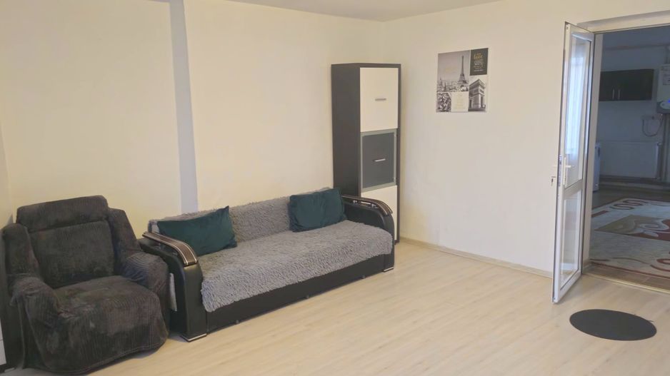 Apartament cu 2 camere, 70 mp -  Casa - zona centrala - Poză 4