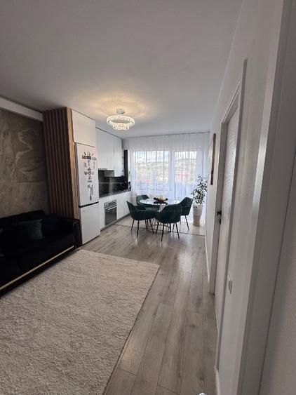Apartament cu 3 camere, 2 balcoane, aproape de centru, Cluj-Napoca. - Poză 2