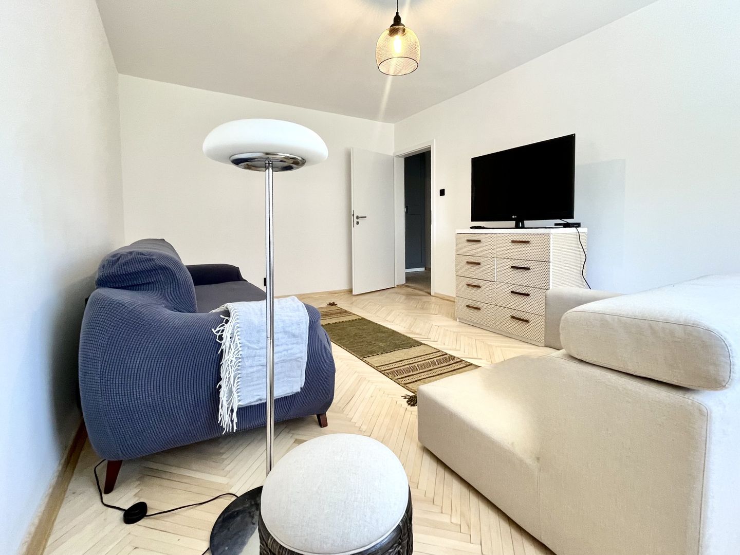 Apartament 2 camere, spațios, zona Spitalul Județean - Parcul Soarelui - Poză 2