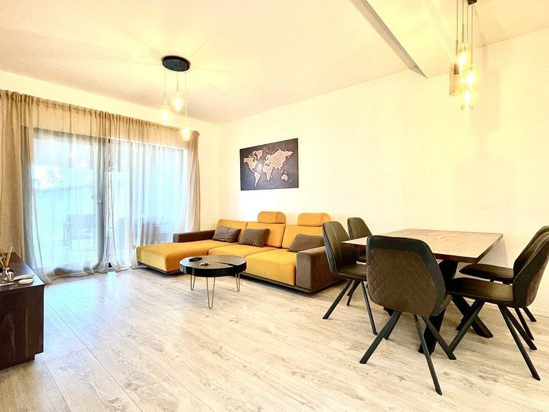 Casa în oraș - Aradului - British School - Poză 5