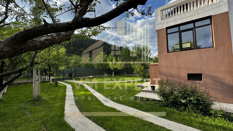 VILA S+P+E-306 MP, TEREN 2078 MP, CAMPULUNG - Poză 34