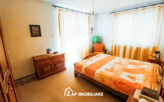 Unirii - Casa 170 mp - 5 camere - 900 mp teren - garaj - Poză 11