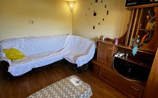 Apartament 2 camere decomandat – Micro 7 | Mobilat și utilat - Poză 3