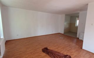 1/2 Duplex, 4 camere, garaj, 175 mp teren, Cetate - Poză 4