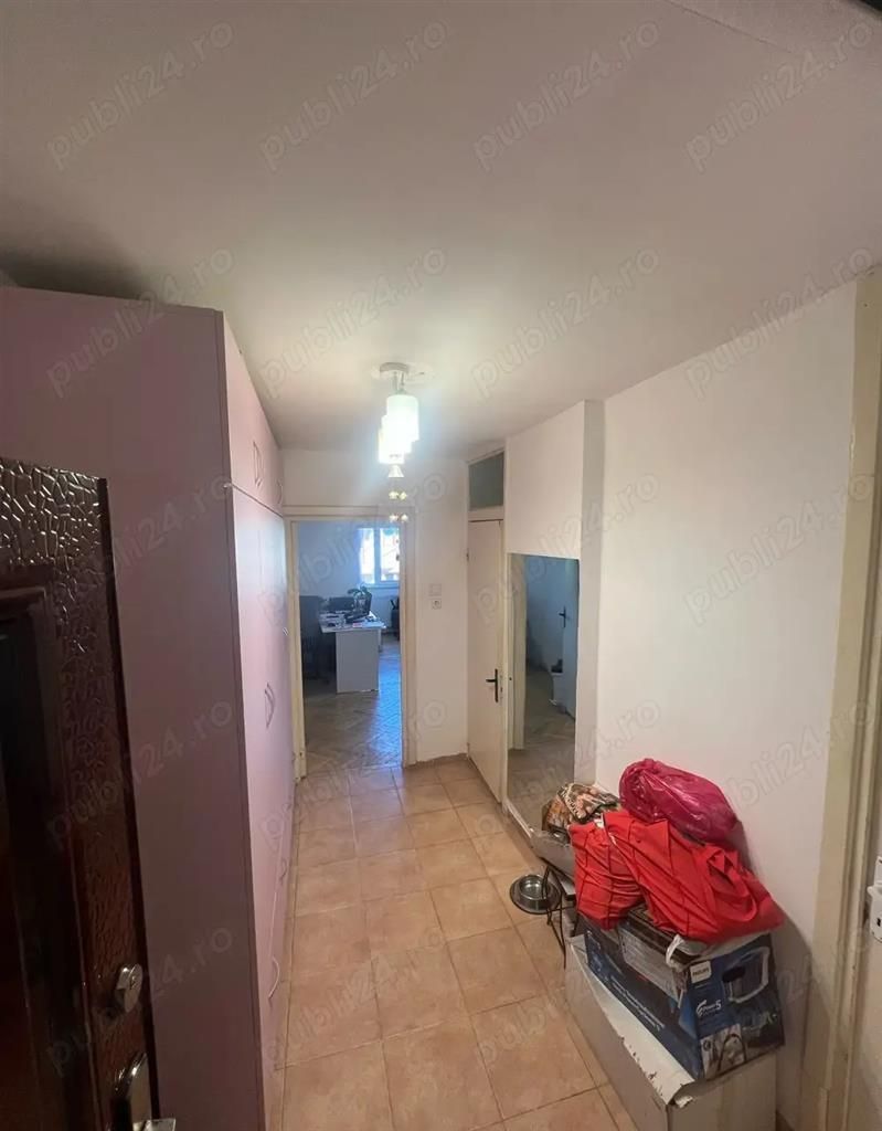 Apartament 1 camera  Bucovina etaj 2  cu centrala - Poză 4
