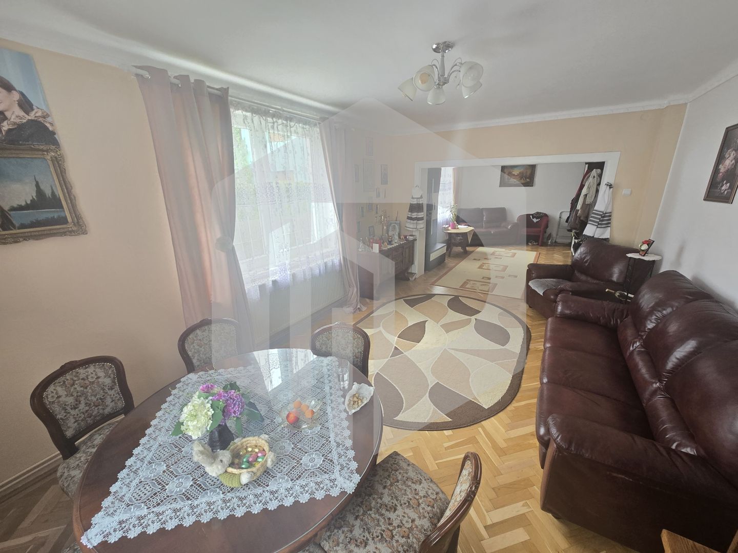 Casa 4 camere 1000 mp teren zona Subarini - Poză 3