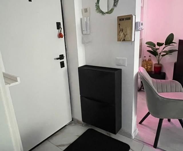 Spre vanzare apartament 2 camere - Poză 3