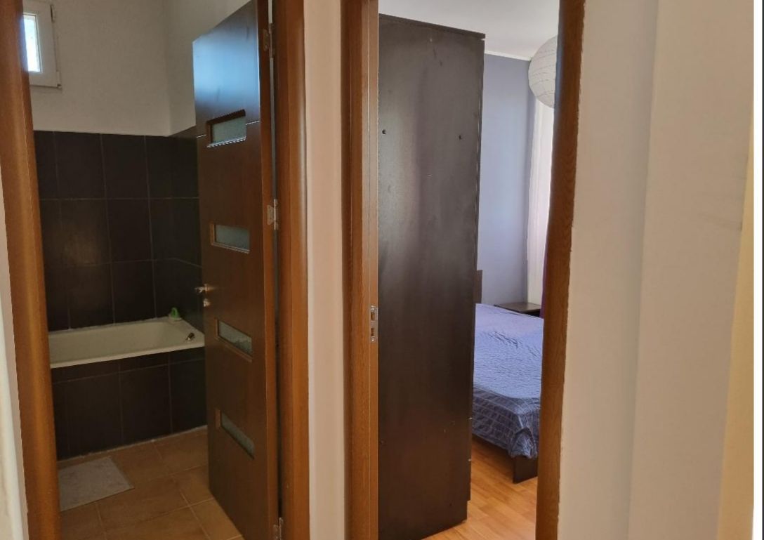 AP. 2 CAMERE 1 MAI, BUCATARIE INCHISA, REABILITAT, METROU 2 MINUTE - Poză 5