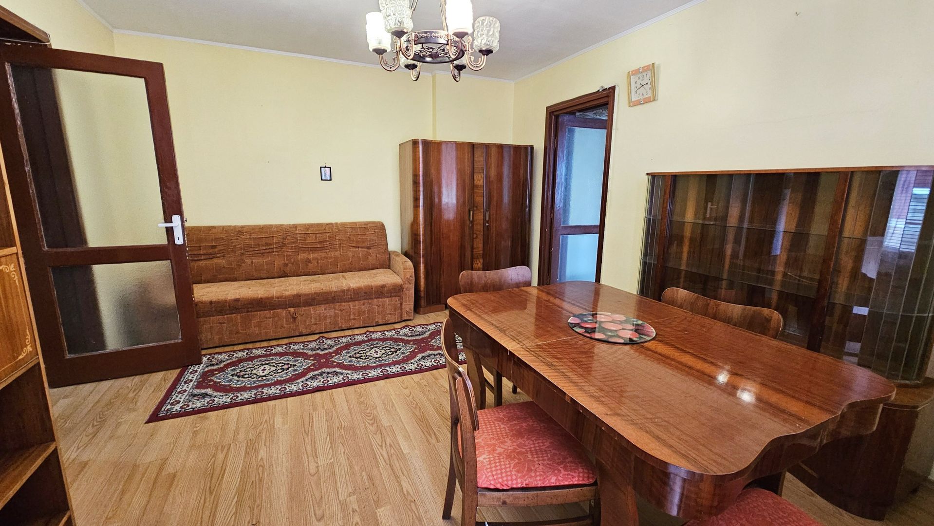 Apartament 2 Camere Săcele – Etaj 2, Bloc Izolat, Cheile la Agenție! - Poză 12