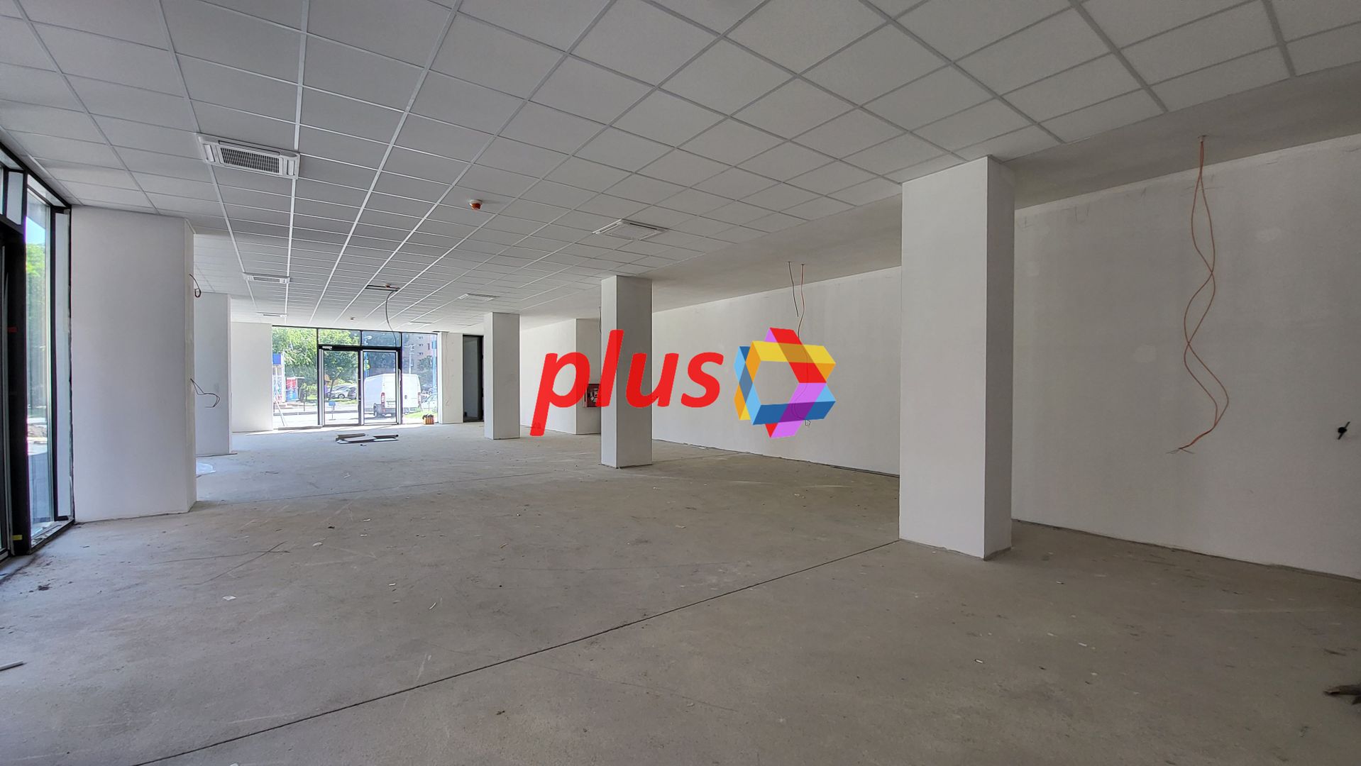 Spatiu comercial- 200 mp # PLUS Spatii comerciale - Poză 1