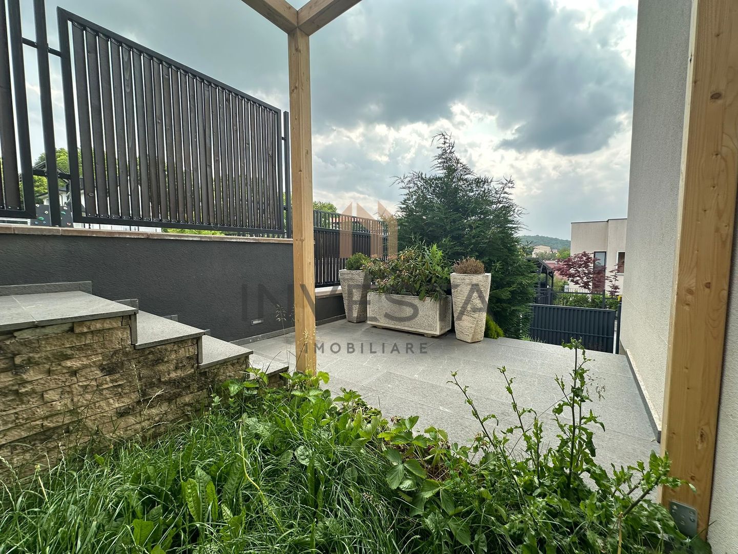 Apartament in vila cu panorama deosebita si garaj! - Poză 14