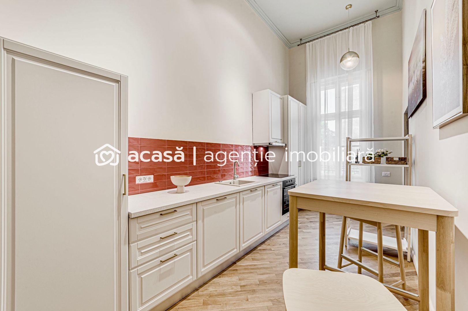 Apartament renovat in zona istorica - Poză 6