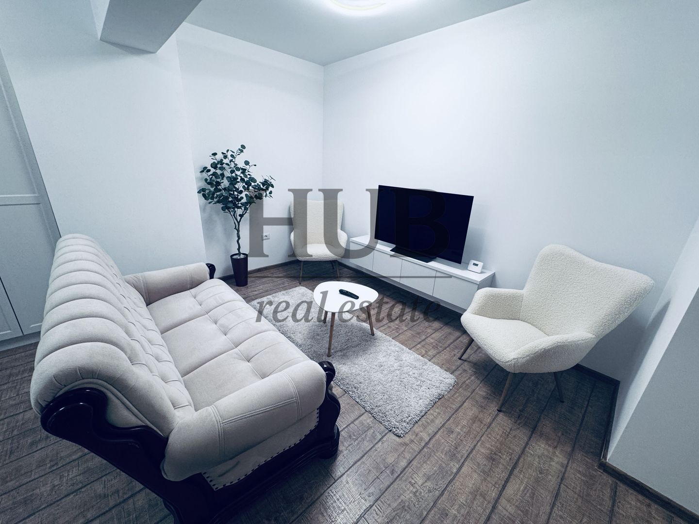 apartament cu 2 camere-zona ultracentrala-prima inchiriere-bloc nou - Poză 1