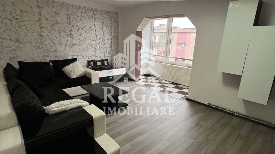 Apartament 3 camere de închiriat – Micro 5 (Școala 11) - Poză 1