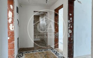Casă de vânzare P+E+M cu 7 camere in Cartierul Grigorescu, Oradea - Poză 7