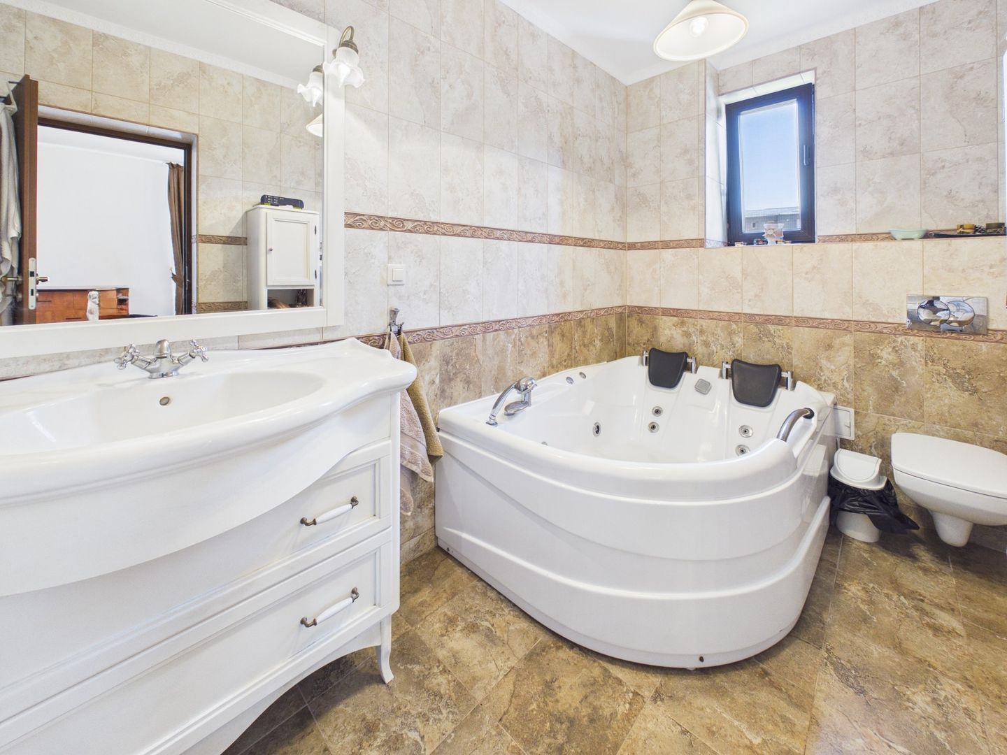 Vilă 10 camere + spațiu comercial | teren 1.300 mp | Otopeni 23 August - Poză 19