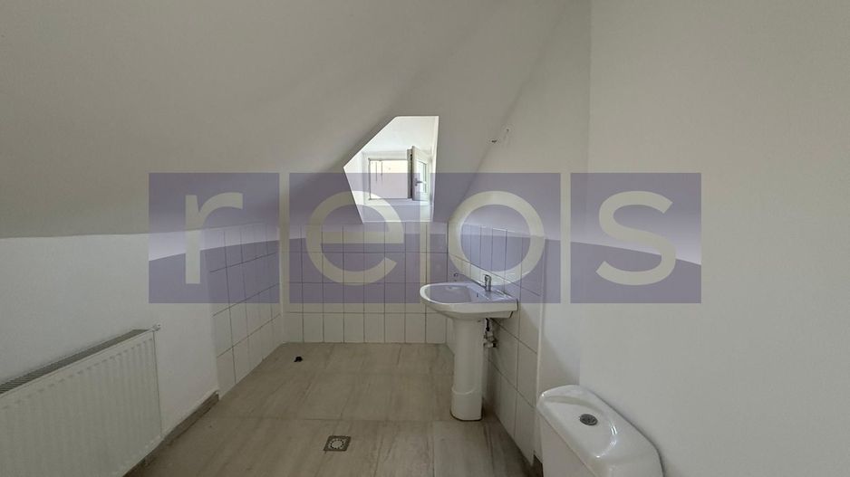 VANZARE 2 CAMERE | MANSARDA | 40 MP | NOU RENOVAT | LOC PARCARE | - Poză 10