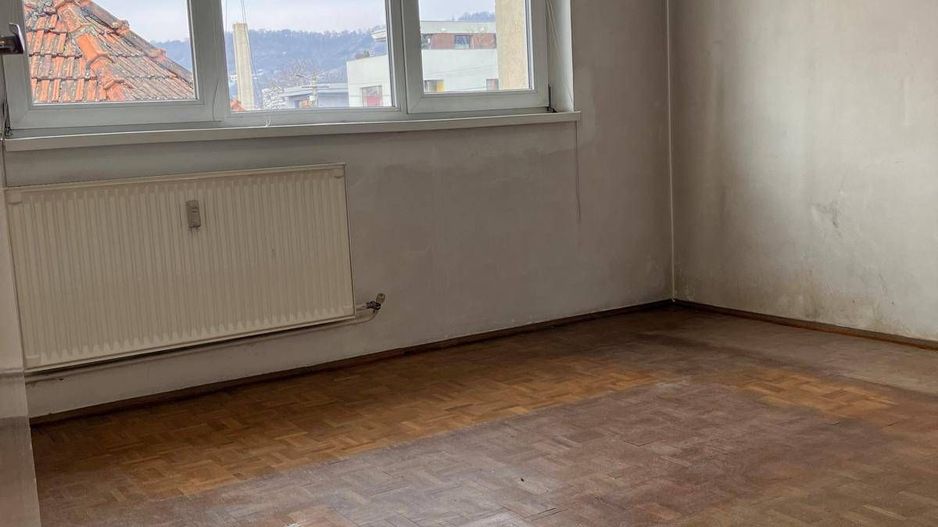 Apartament 3 camere 62 mp etaj 2/4 Grigorescu - Poză 2