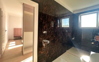 Vânzare casă 5 camere nouă elegantă și spațioasă în Hărman - Poză 13