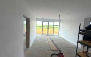 Casă semifinisată Alparea teren 812 mp - Poză 2
