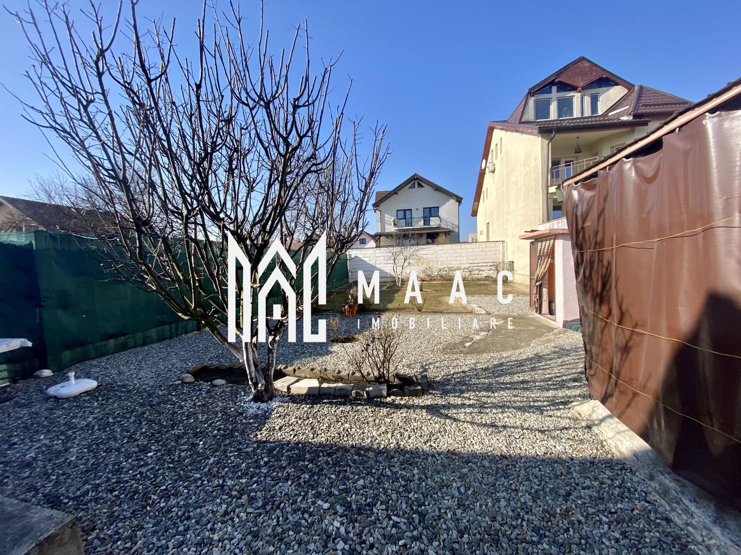 Casa individuala | 5 camere | 525 MP | Acces auto | Selimbar - Poză 10