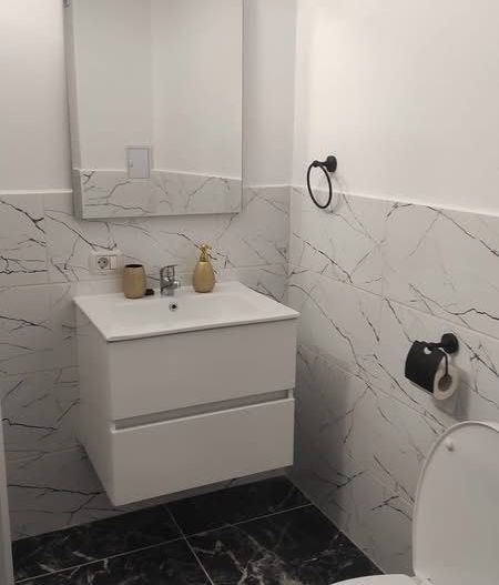 Inchiriez apartament nou, 2 camere - Poză 3