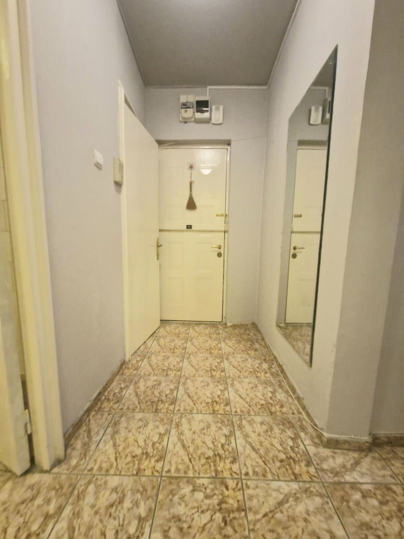 Tineretului // 71mp // nerenovat - Poză 11
