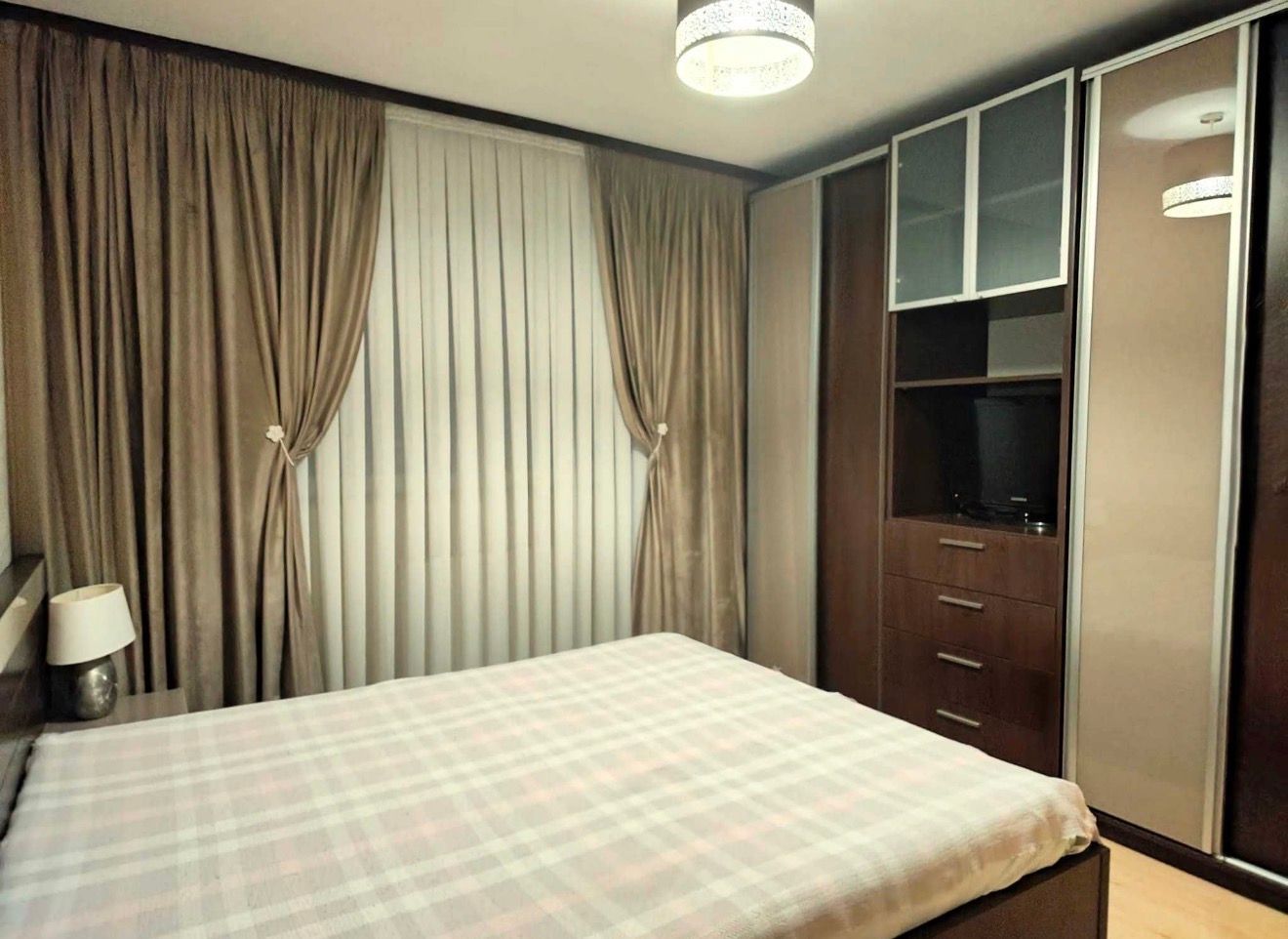 AP. 3 CAMERE- IANCULUI, BUCATARIE INCHISA, MOBILAT/UTILAT MODERN - Poză 2