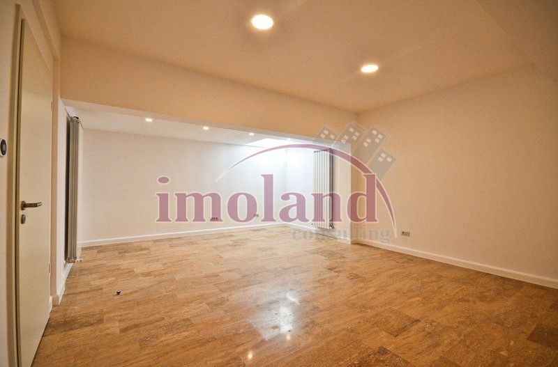 Imobil nou - inchiriere Office / Rezidenta - Primaverii - TVR - Poză 11