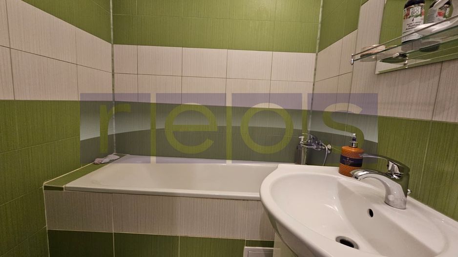 DE VÂNZARE APARTAMENT 3 CAMERE – CALEA VICTORIEI – BLOC REABILITAT - Poză 11