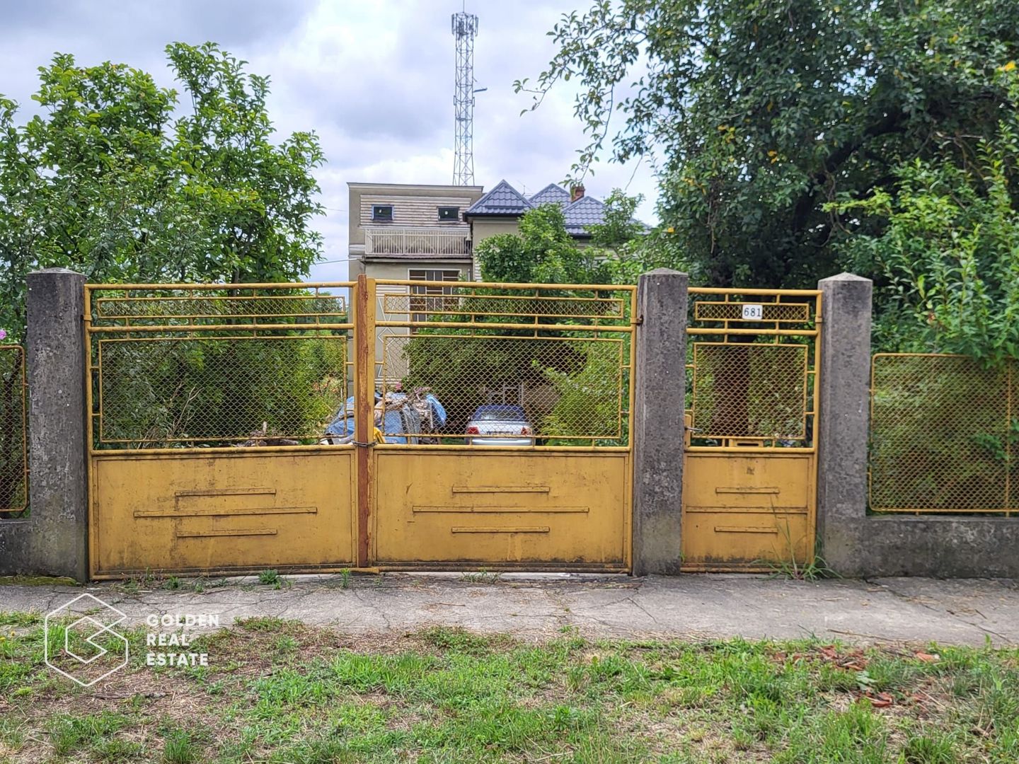 Casa cu D+P+E, 3500 mp teren, zona centrala, Paulis - Poză 21