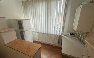 Apartament de 3 camere, 67mp, Zona Dambu Pietros - Poză 2