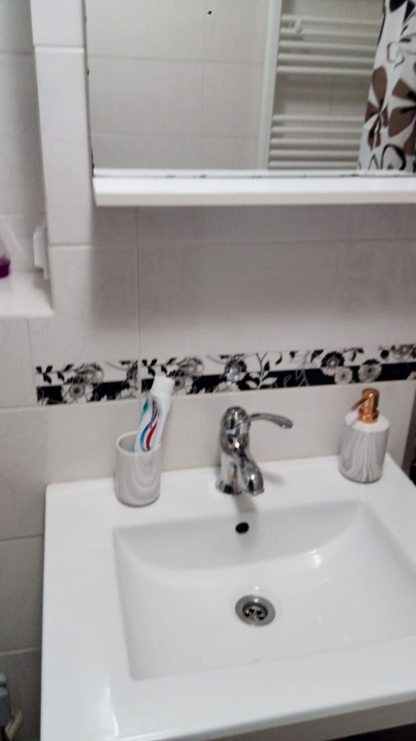 Apartament de Inchiriat  cu 2 Cam | Suceava, Obcini | 350euro/luna - Poză 6