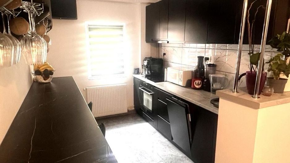 Soarelui | 3 Camere | Etaj 2 | 2 băi | Centrală proprie - Poză 2