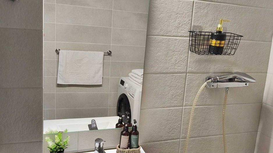 Ggarsoniera complet mobilata si utilatain Brazda lui Novac - Poză 8