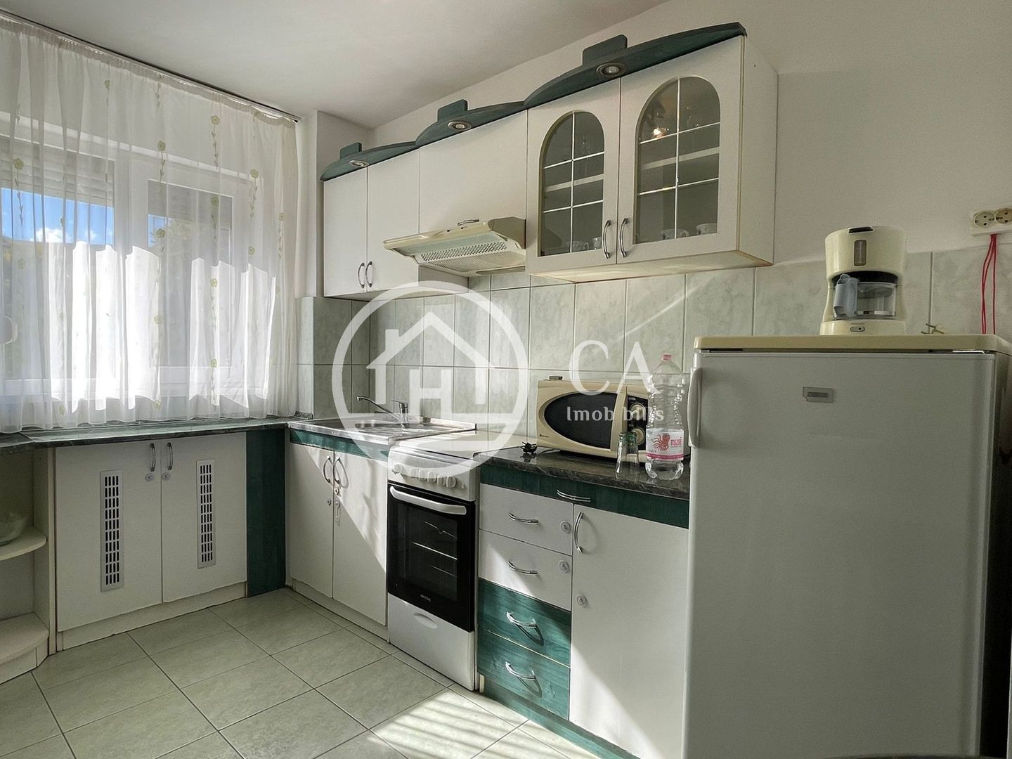 Apartament de închiriat cu 3 camere în zona Dacia, Oradea - Poză 7