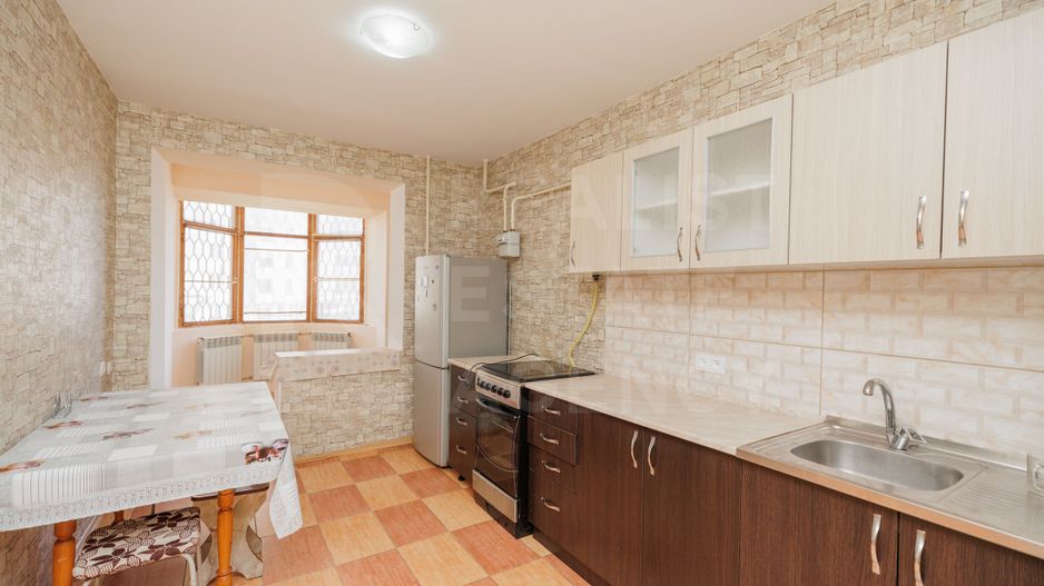 Vânzare, apartament, 3 camere, str. Mitropolit Petru Movilă, Centru - Poză 4
