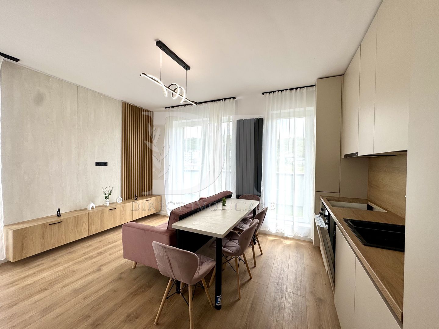 Apartament la cheie / terasa 22 mp / Zona Terra - Poză 4